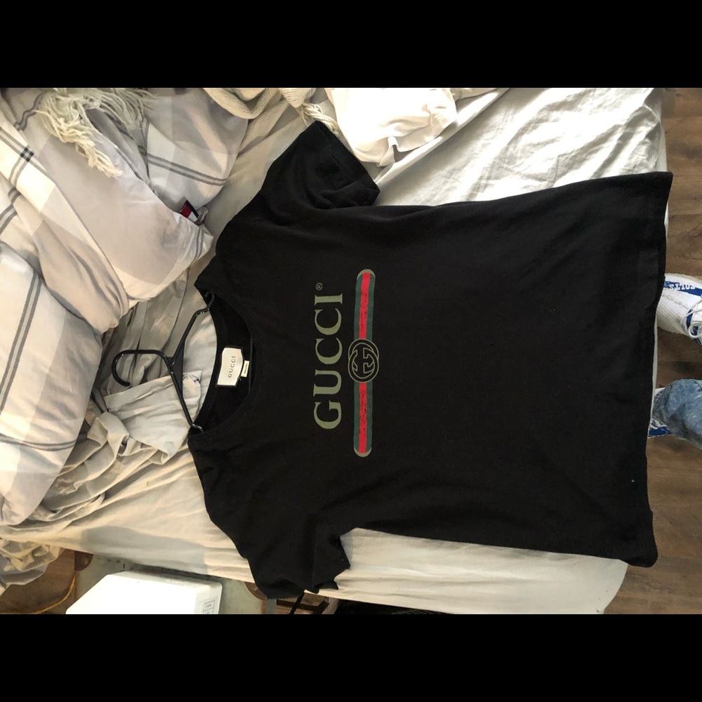 Gucci black tee